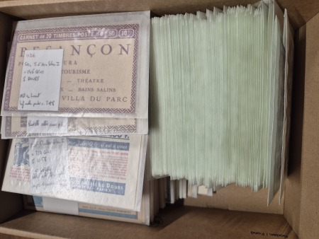 Imposant lot de plus de 220 carnets du N°137-C5 au