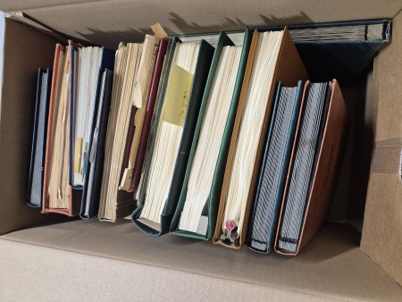 1841-2010 All world collection in 22 albums and stockbooks,
