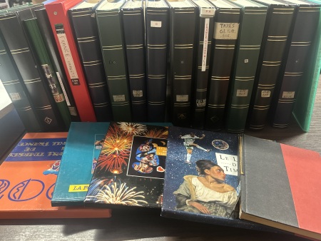1849-2005, Collection de France en nombreux classeurs