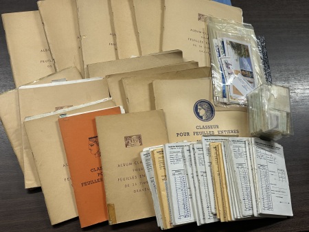 1940-1980, Stock de de blocs et feuilles entières en