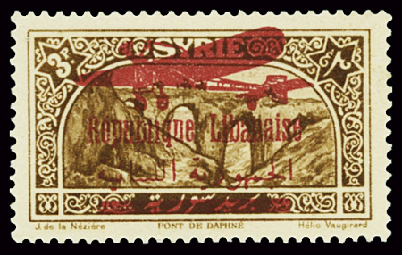 POSTE AERIENNE N°33c 3 pi. brun (C), variété surcharge