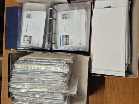 1974-2000env., Grande quantité de Prêt-à-Poster en six