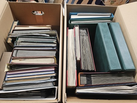 1892-2009, Collections et accumulation de COLONIES