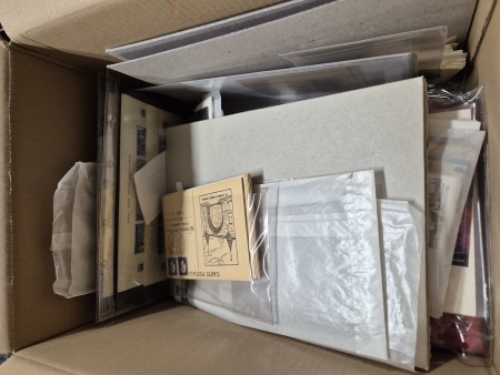 1860-2000, Lot divers comprenant un album de VARIÉTÉS