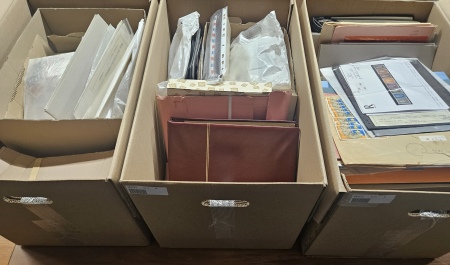 1900-2000ca, Large accumulation of practically all