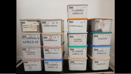 1940-80env. Important lot de 18 boites de lettres avec daguins