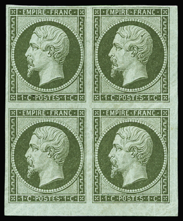 N°11 1c vert-olive, bloc de 4, petit coin de feuille,
