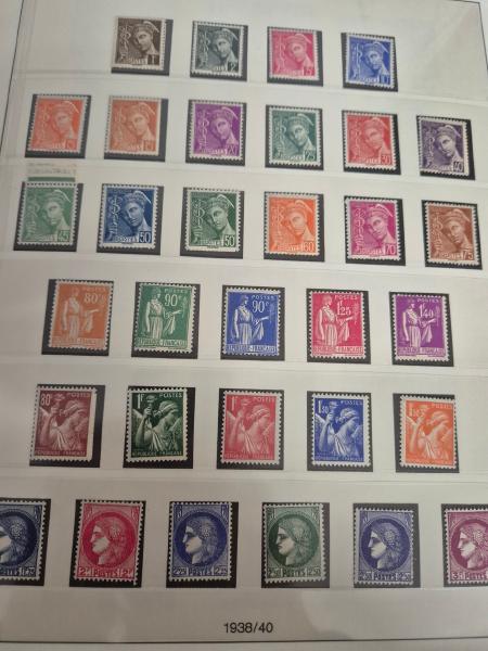 1880-1990, Lot de classeurs en plusieurs collections