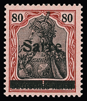 N°16 Présentant la variété barre en bas fendue non