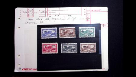 1880-1960, Ensemble de 262 lots de timbres sur cartes