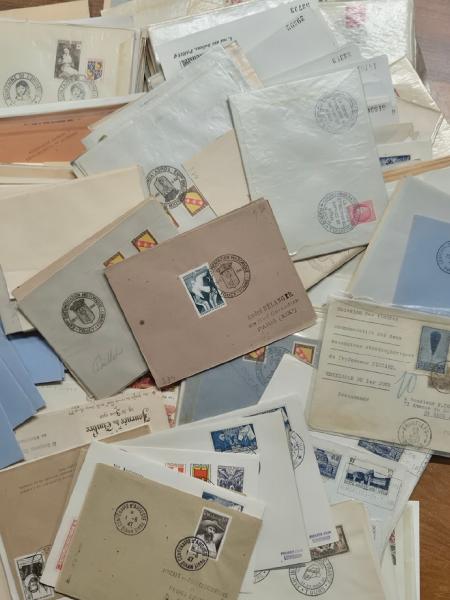1940-2000env, plus de 2000 Premier Jour, cartes et