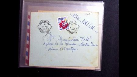 Lettres, Madagascar 1902 - 1960. 400 lettres dont une CP avec