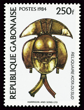 N°568A/D 4 timbres sur les Arts et Coutumes du Gabon,