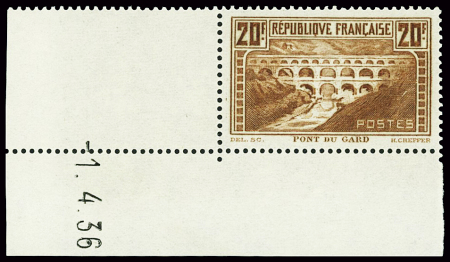 N°262 20f pont du Gard cdf daté, neuf **, TB