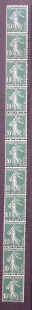 N°17 10c Semeuse vert, en bande verticale de 11 ti