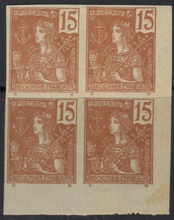 N°29a 15c non dentelé, en bloc de 4, bdf, neuf **,