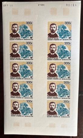 POSTE AERIENNE N°47 Pierre Loti feuille non dentel