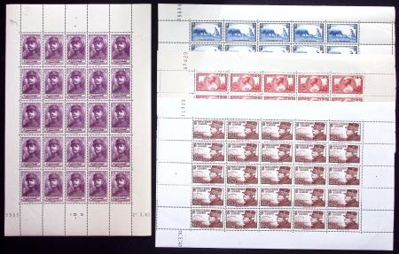 N°454/57 Maréchaux, 4 FEUILLES de 25, neuf **, TB