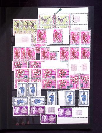 France, collection par multiples entre n°1230 et 1