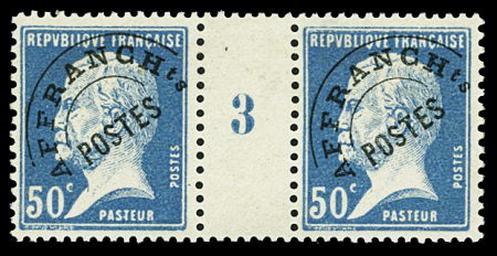 N°68 Pasteur, 50c. bleu, en PAIRE Millésime n°3, neufs