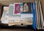 1900-90env. Ensemble comprenant 9 albums de divers