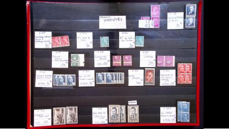 1850-1970 Lot de timbres de Service de la série Francisque