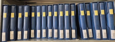 1918-2006 Mint collection 17 Lighthouse albums, should