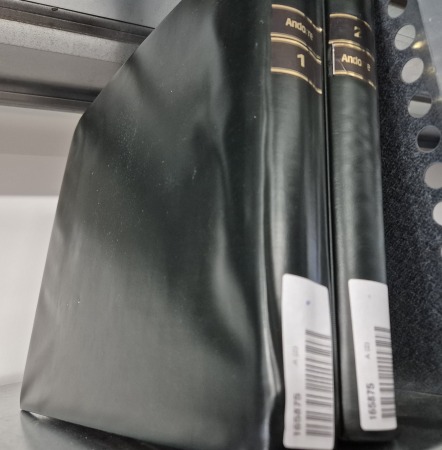 1814-1982 Exceptional collection in two stockbooks,