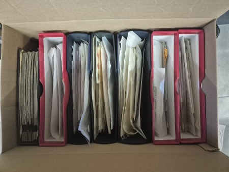 1985-2015, un carton de faciale, nombreux carnets,