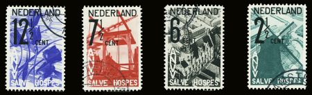 N°241/244 tourisme 4 valeurs OBL TB