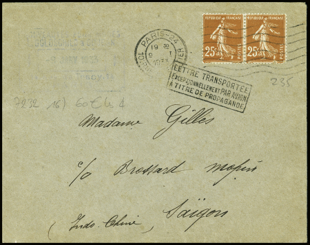 N°235 en paire obl mec Paris 24 (9.1.1933) sur let