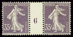 N°136 35c. violet clair IIA, en paire millésime, bon