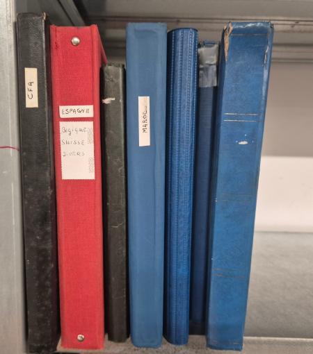 1892-1975, Collection des COLONIES en plusieurs classeurs,