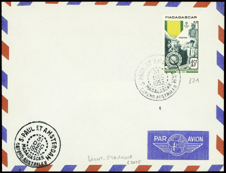 Madagascar n°321 obl CAD "S. Paul et Amsterdam Madagascar depend. Australes" (31 dec 1953 - Saint Marcouf)  sur env sans adresse. TB