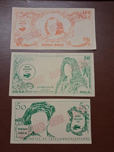 1930-90 Grande quantité de bloc-feuillets, entiers