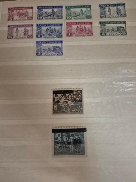 1850-1990 Collection en 19 albums/classeurs et 1 carton,