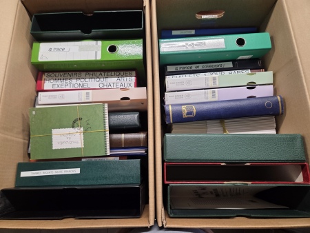1900-2025, Originale collection dans plus de 15 albums