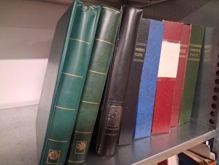 1859-1987, collection des COLONIES en 8 classeurs,