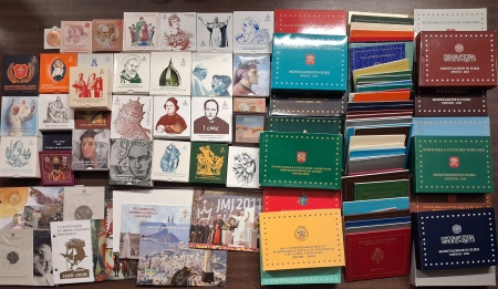 Collection euros du Vatican : coffrets, seriés, monnaies commémoratives