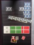 Petit ensemble par multiples dont carnets et roulettes, plus de 60 pièces, neuf **, TB