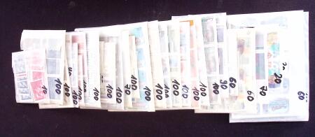 1956-1993, Collections en pochettes en quantités entre