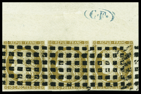 N°1a 10c bistre-brun en bande de 3 coin de feuille